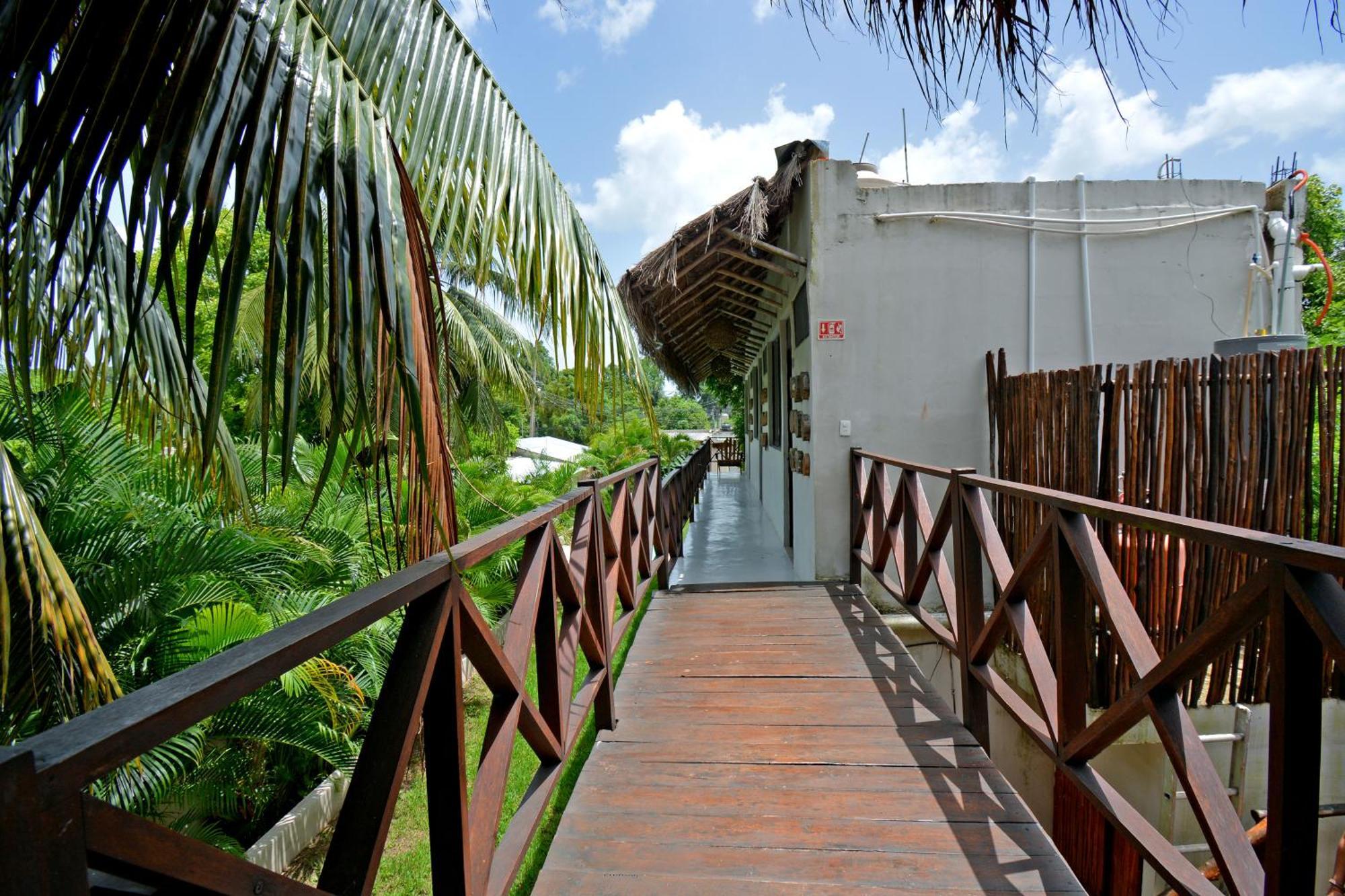 Casa Delia Hotel Downtown Bacalar Exterior foto